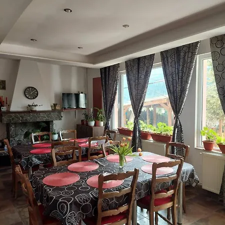 Homestay Mountain View *